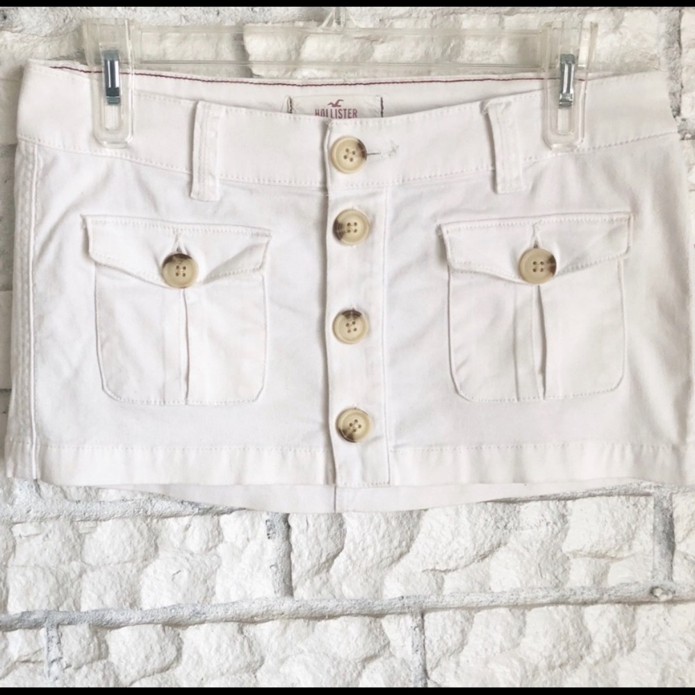 🔻 Hollister White Skirt - Size 1 🔻